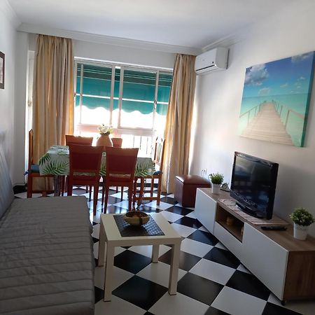 Malaga Downtown And Beach Apartment Luaran gambar