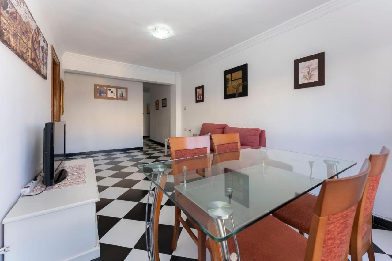 Malaga Downtown And Beach Apartment Luaran gambar