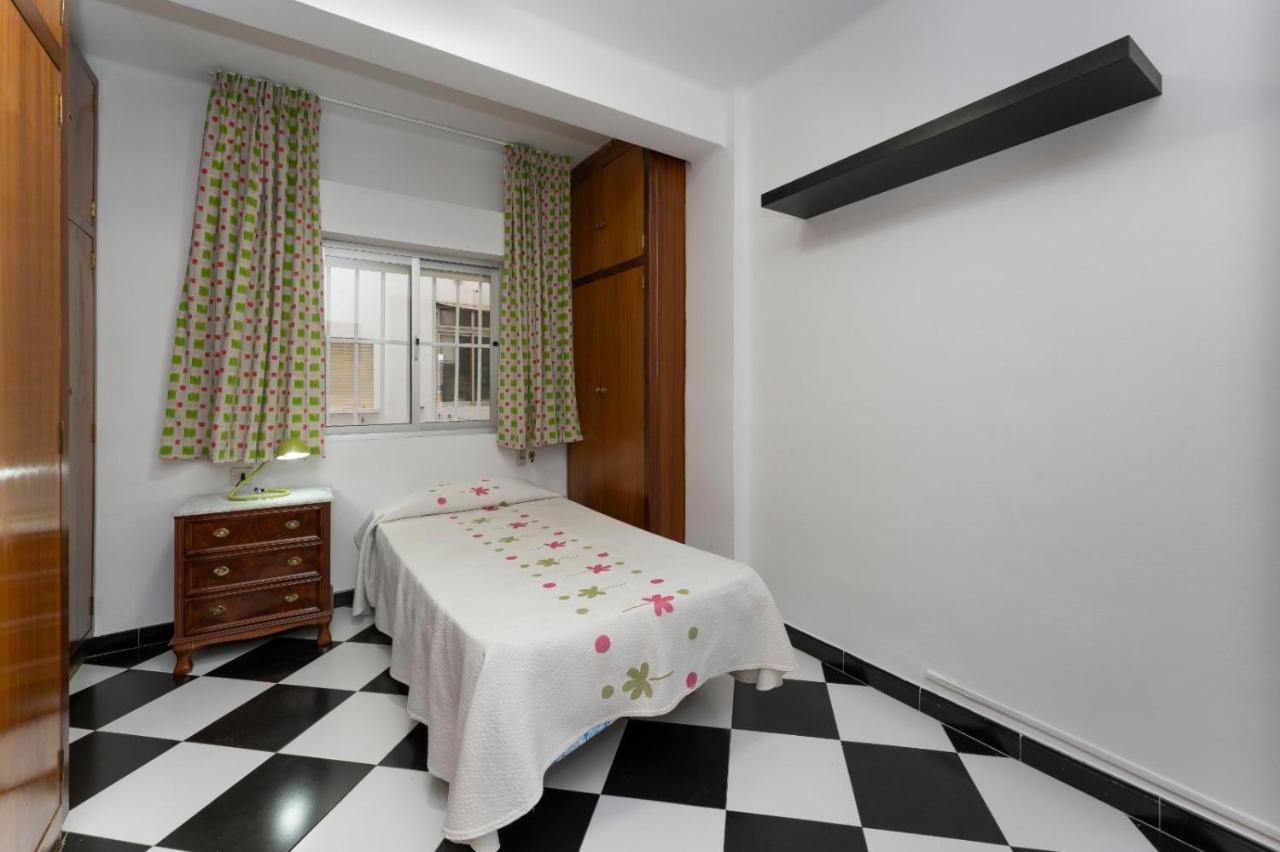 Malaga Downtown And Beach Apartment Luaran gambar